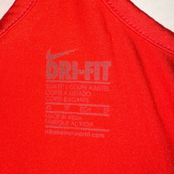 Nike Dri Fit Tank Top - Picture 4 of 4